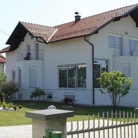 Villa Lina